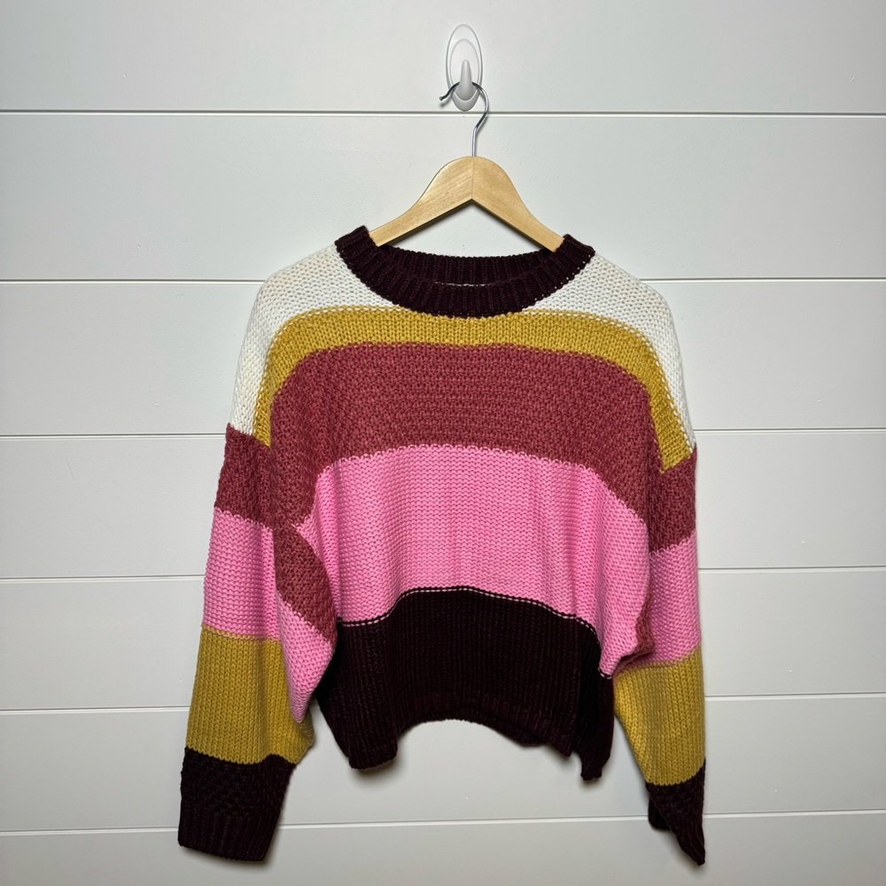 Color Block Cropped Sweater